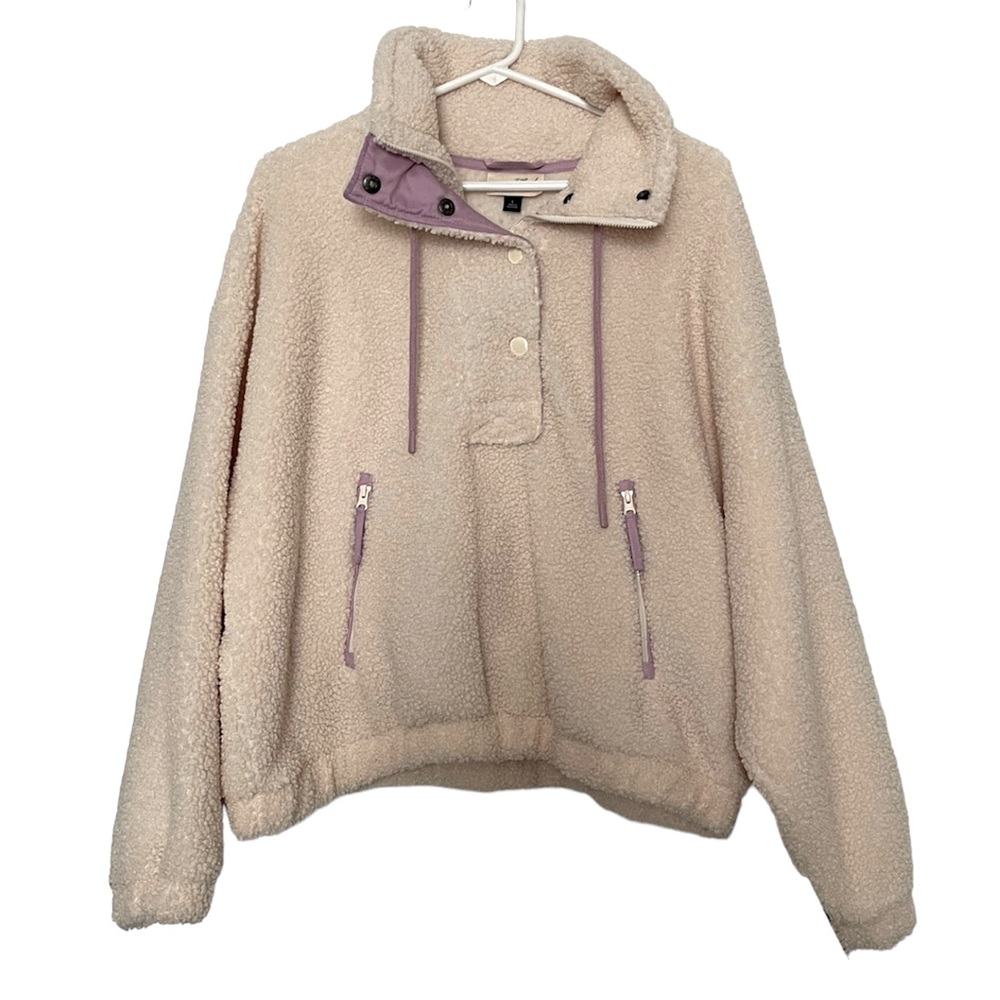 Universal Threads Cream Sherpa Pullover Sweater